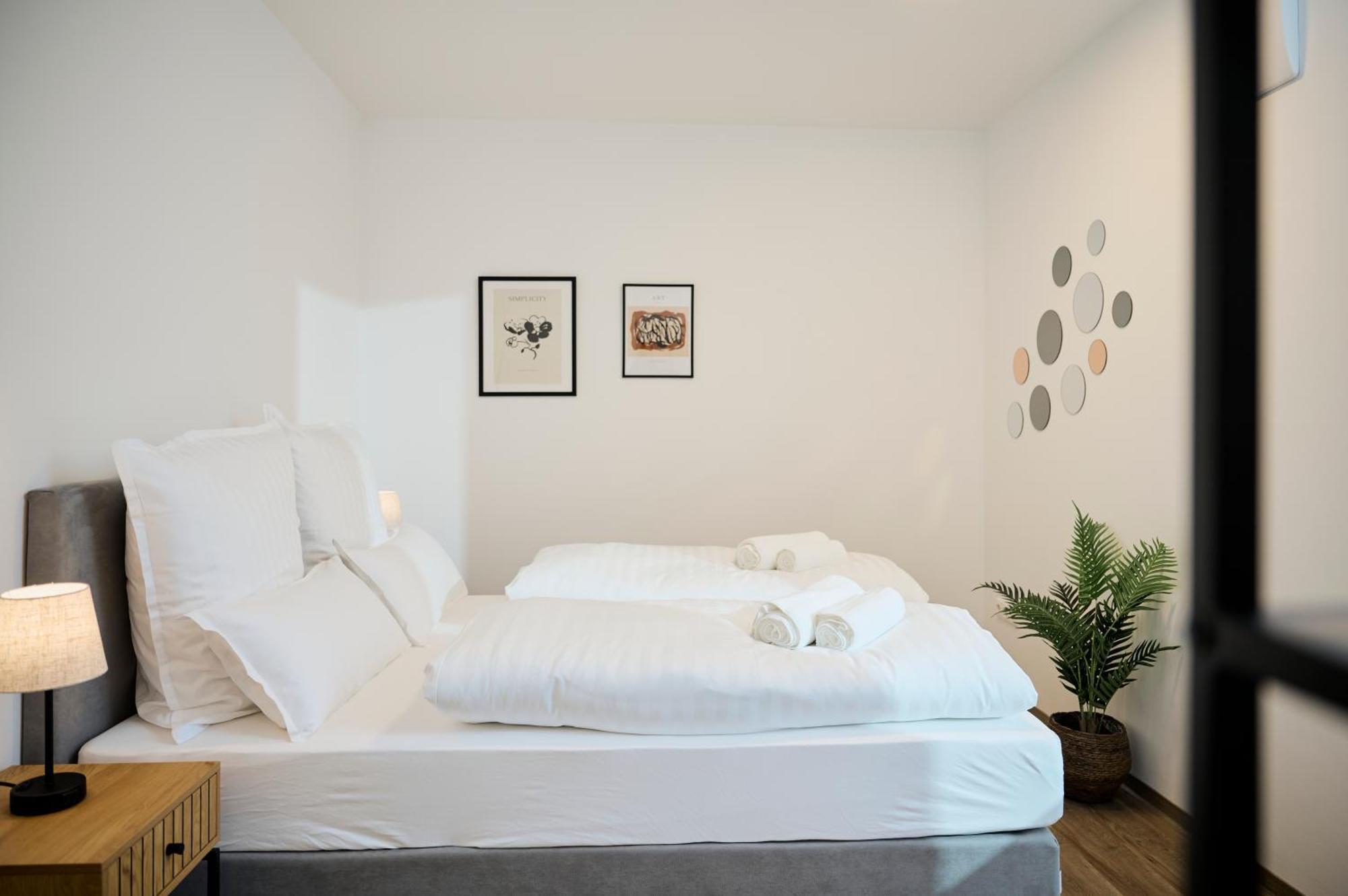 Moderne Apartments Mit Highspeed-Wlan Und Gratis-Tiefgarage Ihr Perfekter Rueckzugsort Nahe Dem Zentrum Und Der Therme I Barrierearm Bad Kissingen Bagian luar foto